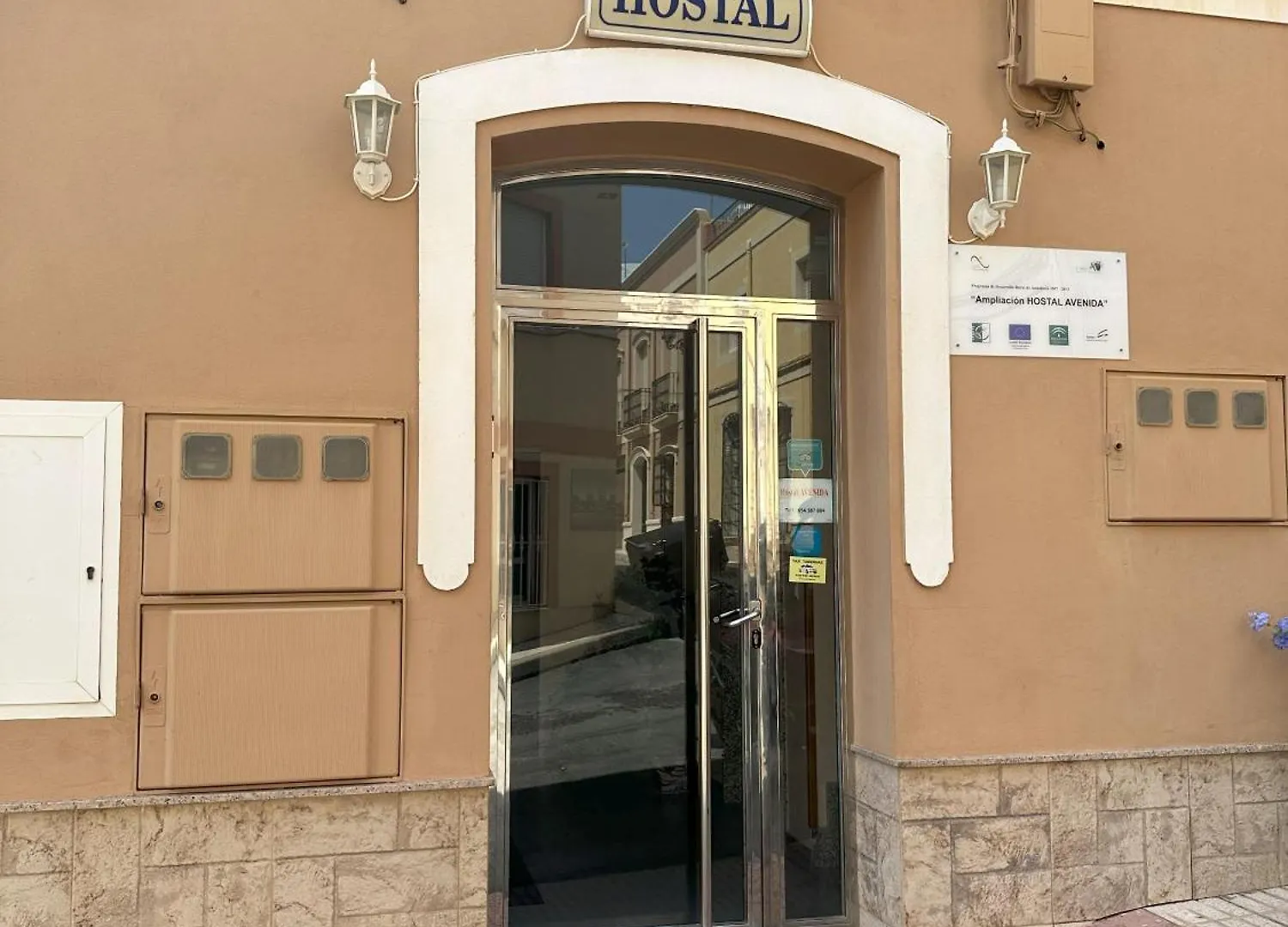 Hostal Avenida Tabernas Pensjonat